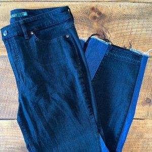 Women's Lauren Ralph Lauren‎ Black Cropped Denim with Blue Trim Raw Hem 12
